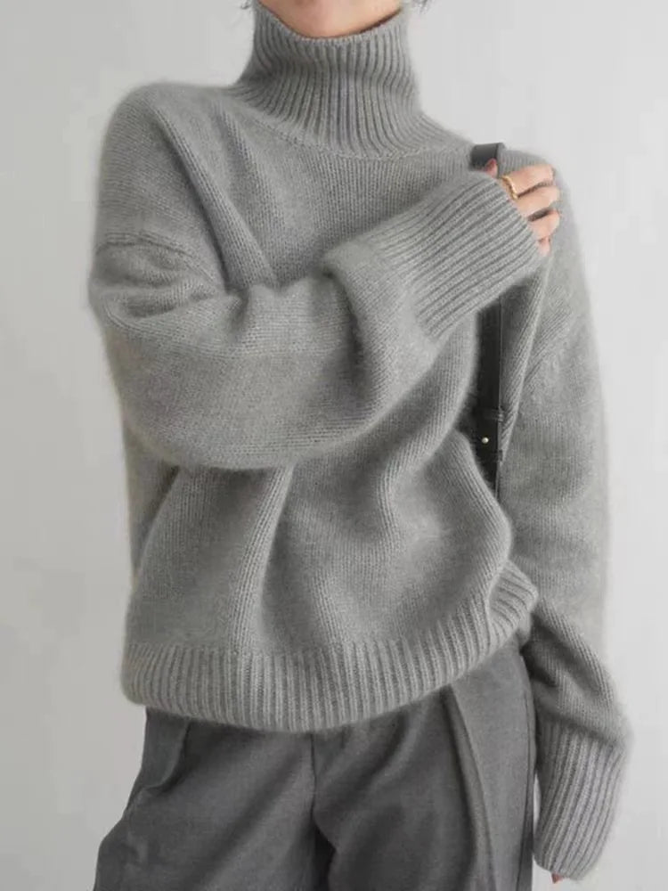 Gail | Luxurious Turtleneck Sweater