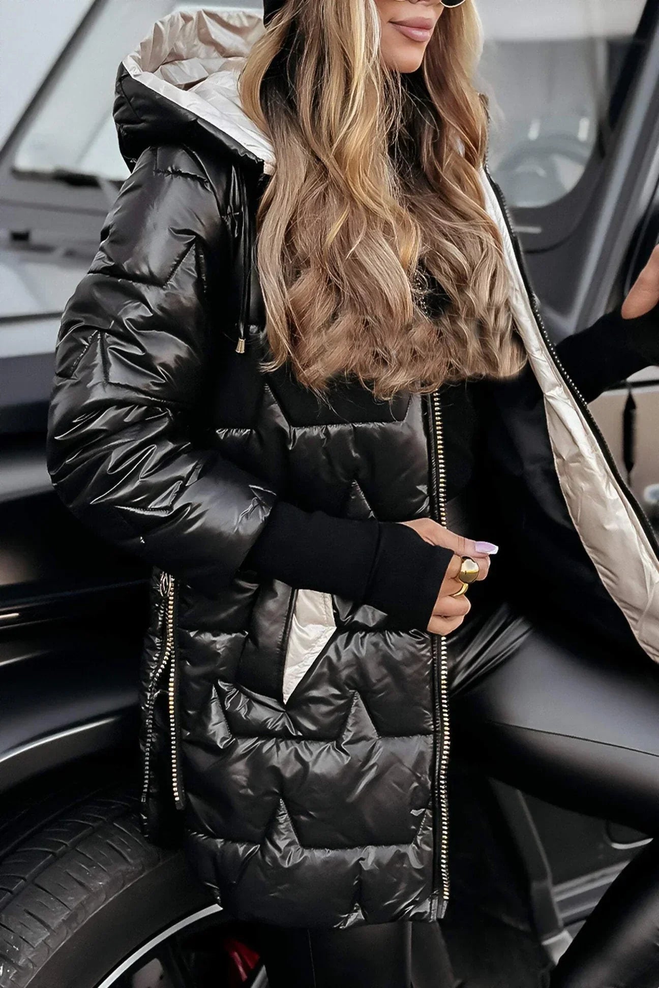 Josephine - Elegant Winter Coat with Hood