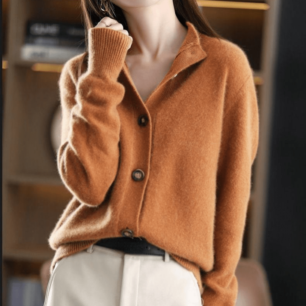 Alice® | Elegant Luxe Buttoned Cardigan